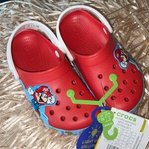 Super Mario CROCS C12